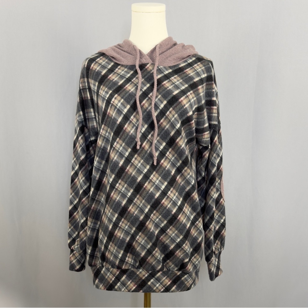 NWOT Vanilla Bay Pink & Gray Soft Hoodie
